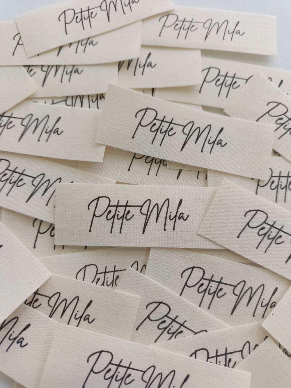 Petite Mila Keten Etiket